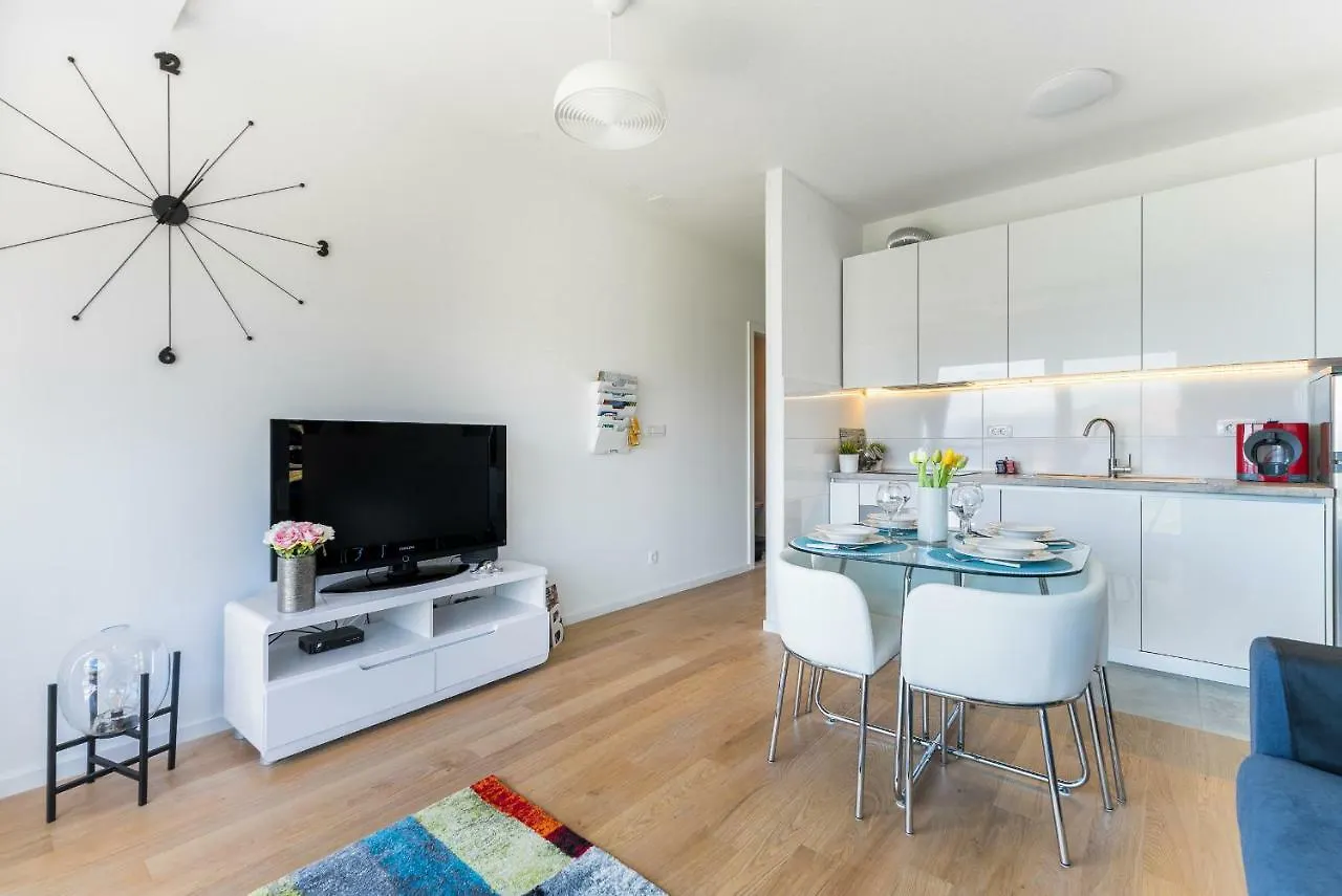 Apartment Stellamare 스플리트